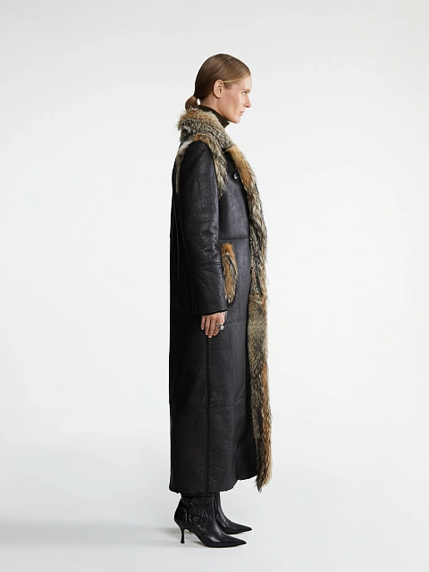 Fox Fur Trimmed Black Shearling Coat, 4 Fox Fur Trimmed Black Shearling Coat, 4