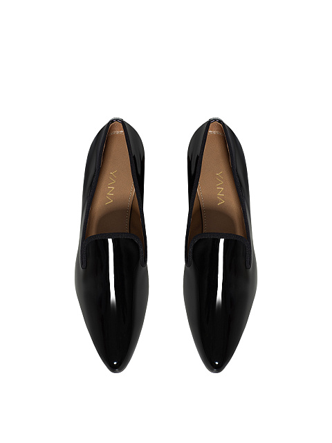 Black patent leather loafers, 5