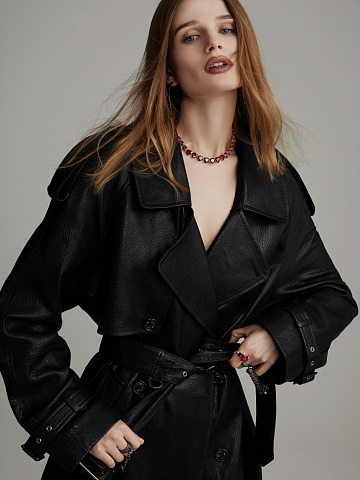 White Gold & Heart Garnet Necklace, 2