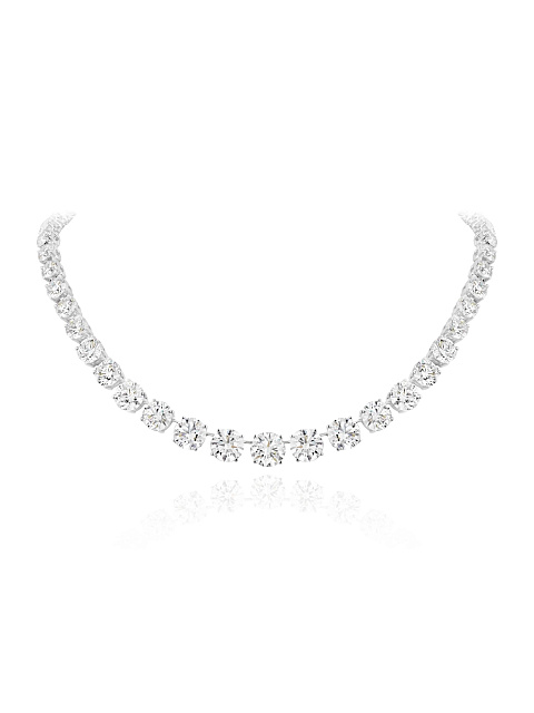 White gold necklace with round diamonds, 1