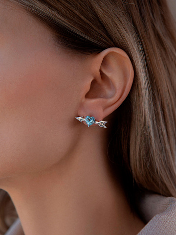 White Gold & Heart-cut Topaz Mismatched Studs, 2
