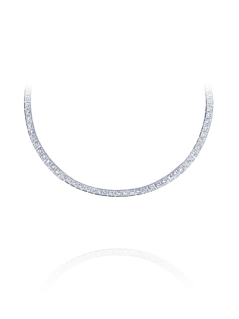 White gold necklace with princess-cut diamonds, 1