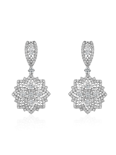 White gold earrings with marquise-cut diamonds, 1
