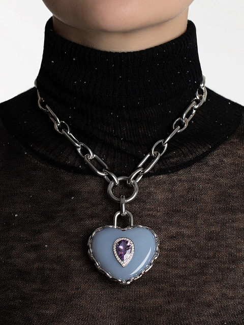 Silver necklace with heart-shaped chalcedony pendant, 2