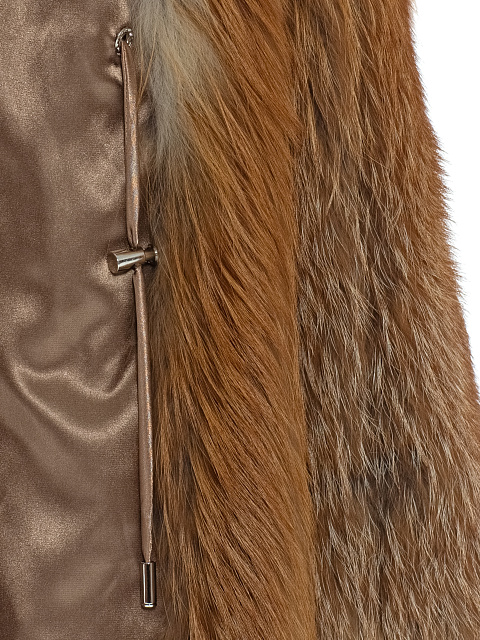 Fox fur coat, 7