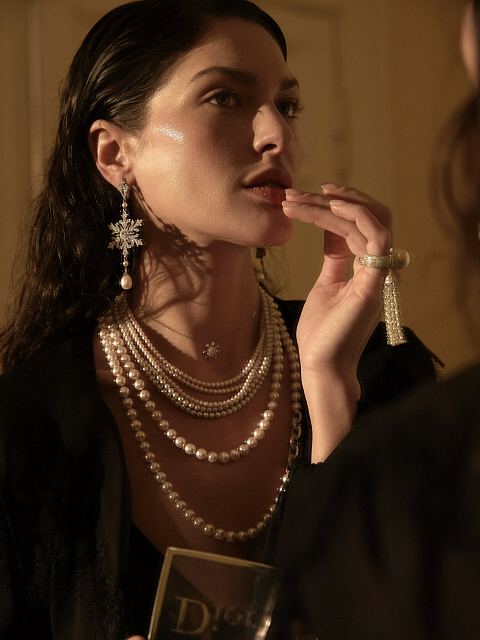 White gold snowflake earrings with diamonds and pearls, 2