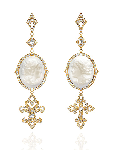 Cameo & Round Diamond & Gold Earrings , 1