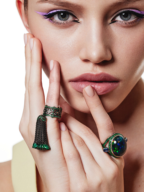 Black Gold Emerald Tassel Ring, 3