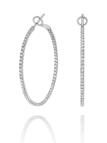 Hoop earrings in white gold and diamonds, 1