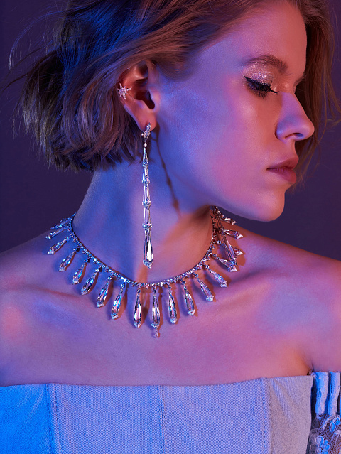 White gold necklace with aquamarines and diamonds, 4