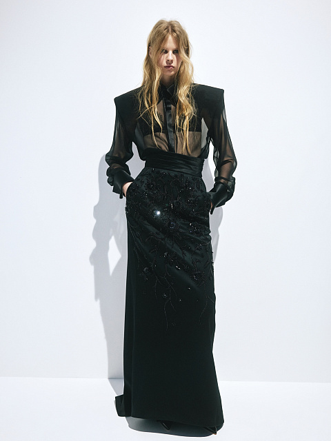 Black embroidered skirt, 2