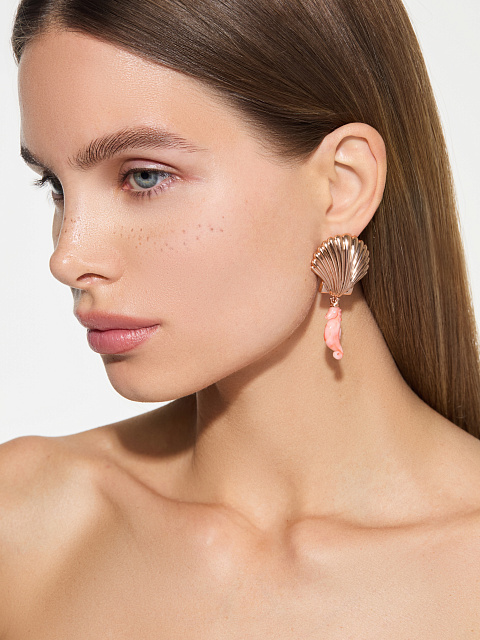 Shell earrings in rose gold with coral, 2