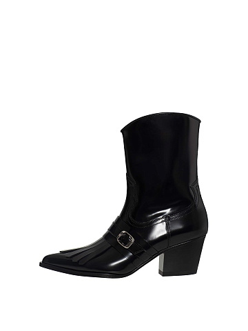 Black leather cowboy boots, 2