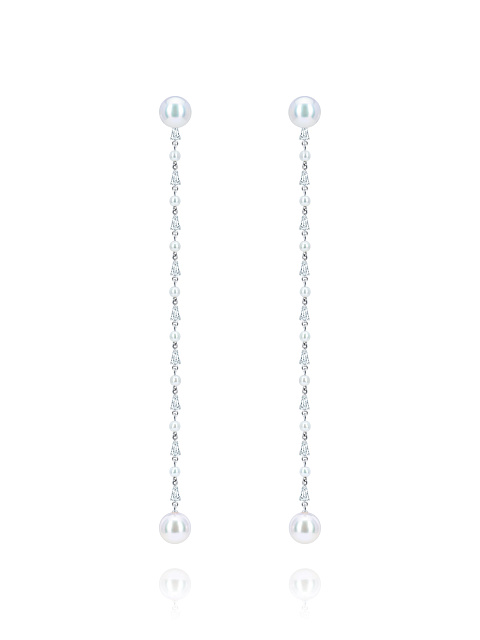 Long earrings with pearls and baguette-cut diamonds, 1