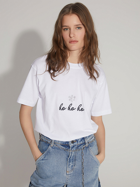 White cotton T–shirt with embroidery and rhinestones, 2 White cotton T–shirt with embroidery and rhinestones, 2