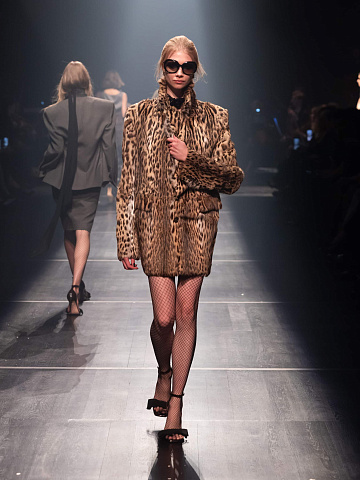 Look #15, 1