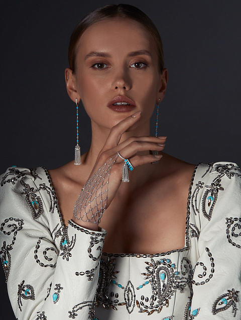 White Gold, Turquoise & Diamonds Pinky Ring, 6