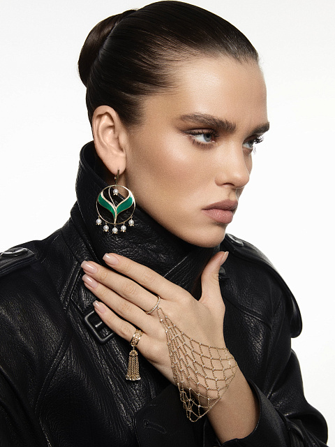 Gold, Pearls & Yellow Diamonds Hoop Earrings, 3