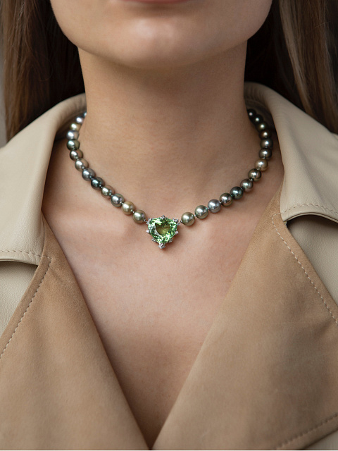 White Gold, Pearls & Tourmalines Necklace, 6