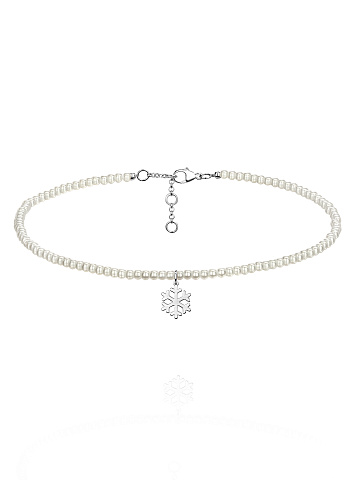 Pearl choker necklace with a snowflake pendant made of silver, 1