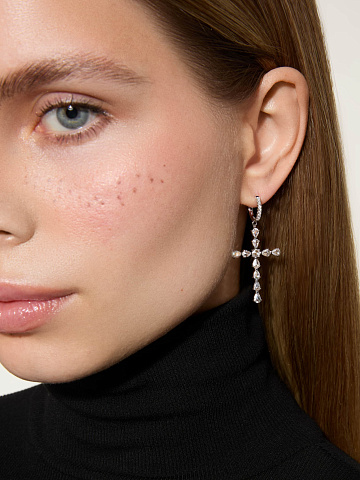 White gold hoops with crosses, 2