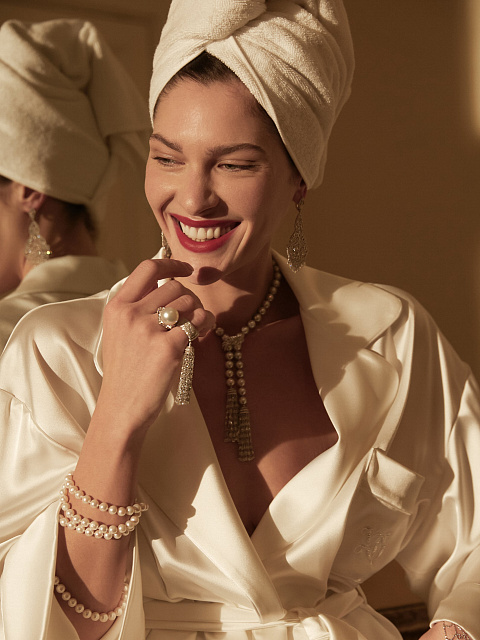 Briolette, Round Diamond & White Gold Earrings, 5