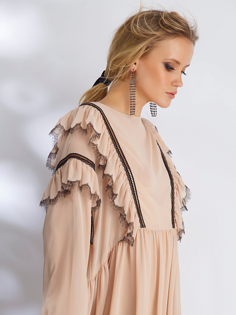 Black Briolette Diamond, Black Round Diamond & Black Gold Earrings, 3