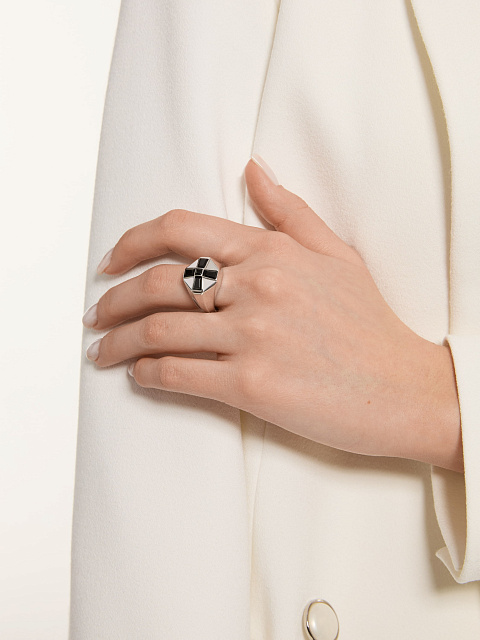 White gold ring with black tourmaline, 3