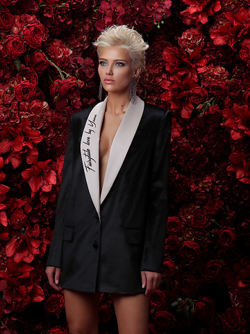 Black Briolette, Round Diamond & Black Gold Earrings, 2