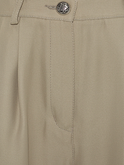 Beige denim suit, 5 Beige denim suit, 5