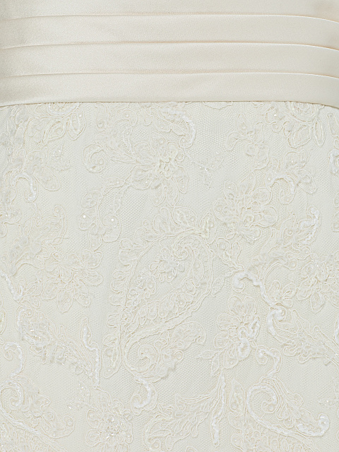 Off‑white lace skirt, 5