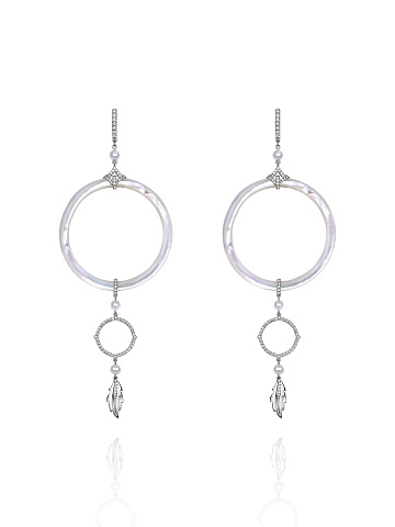 Round Diamond & White Pearl & White Pearl & White Gold Earrings, 1