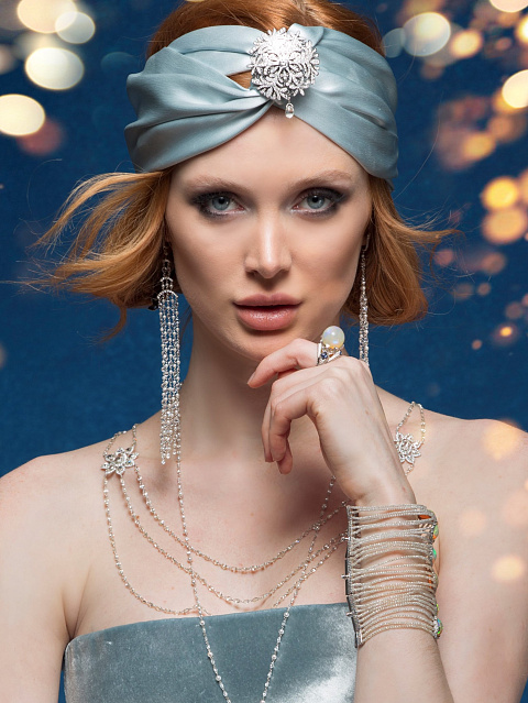 White Opal & Round Diamond & White Gold Ring, 6