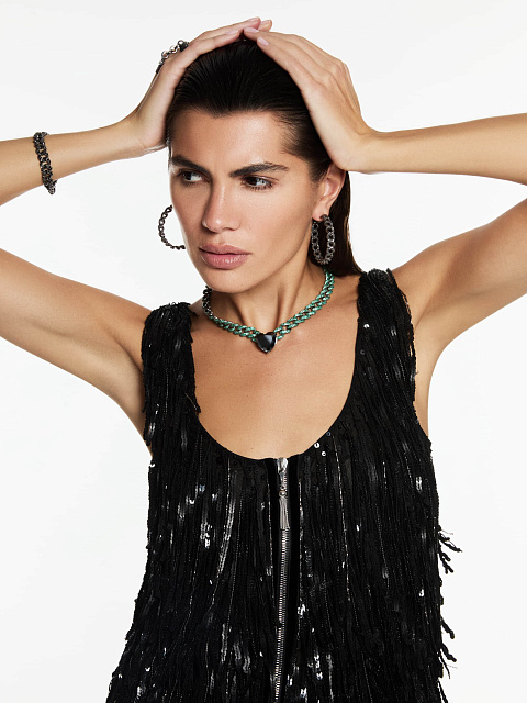 Blackened gold chain bracelet with black diamonds, 4