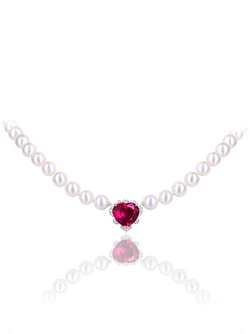 Necklace with Akoya pearls and a heart-cut rubellite, 1