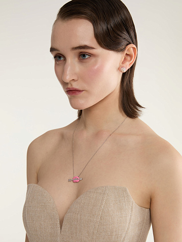 Necklace with a white gold pendant with pink enamel and diamonds, 1