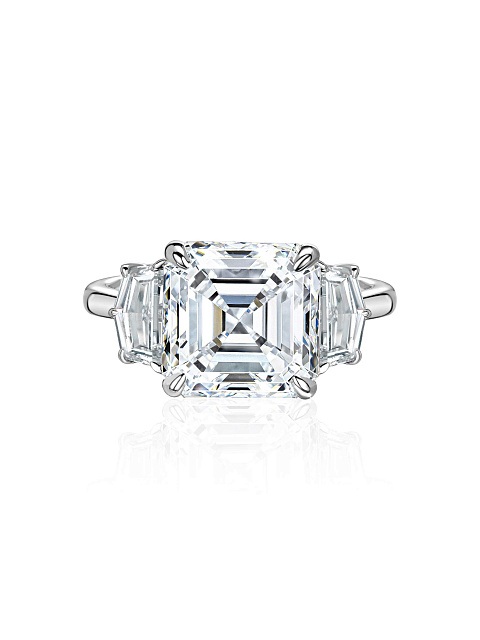 White gold ring with lab-grown diamond, 4