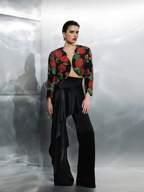 Cropped Black Jacquard With Floral Print And Embroidery, 5 Cropped Black Jacquard With Floral Print And Embroidery, 5