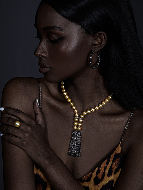 Black Gold & Diamond Hoop Earrings, 3