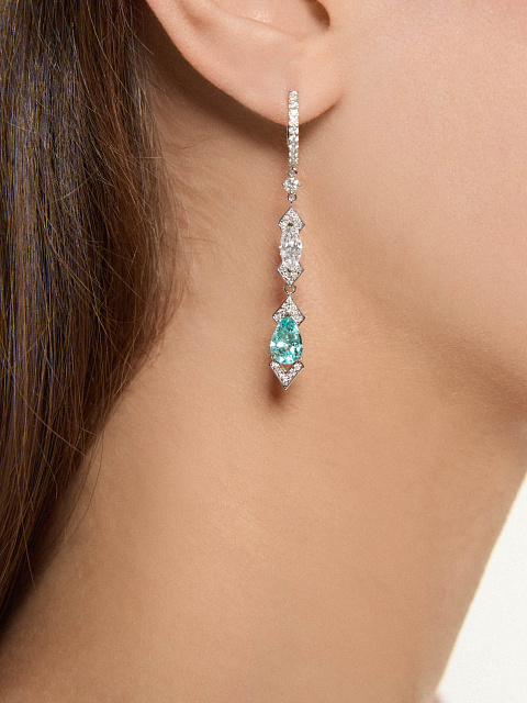 Long white gold earrings with Paraiba tourmalines and diamonds, 4