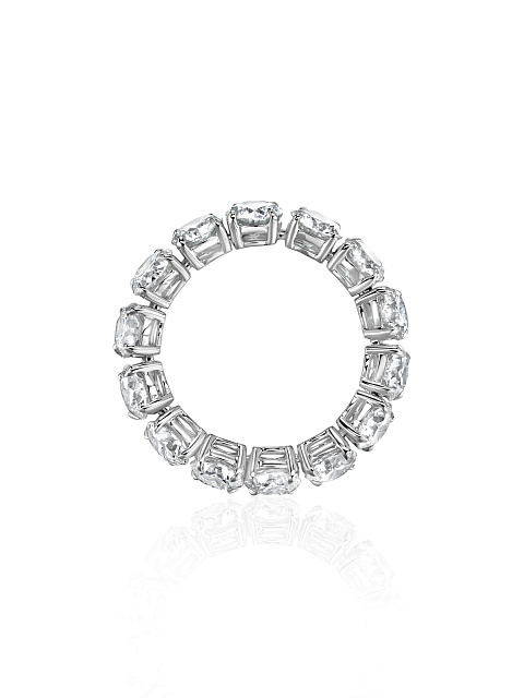 White gold ring with round lab-grown diamonds, 3