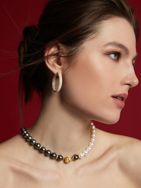 Gold Pearl & Diamond Necklace, 12