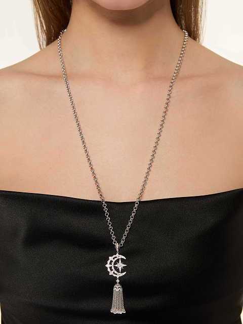 White gold necklace with crescent-shaped pendant and tassel, 2