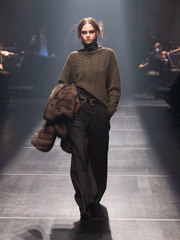Look #16, 1