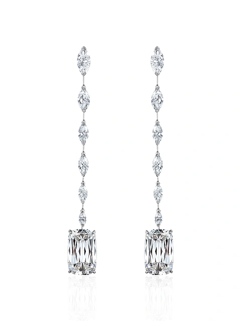 White gold earrings with cushion-cut diamonds, 1