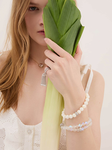 Silver bracelet with moonstone beads and cubic zirconia, 2