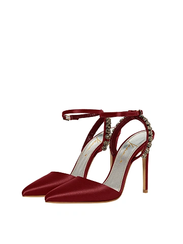 Burgundy satin pumps with pointed toe and rhinestones, 1