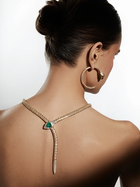 Trillion Emerald, Round Emerald, Round Diamond & Gold Necklace, 4