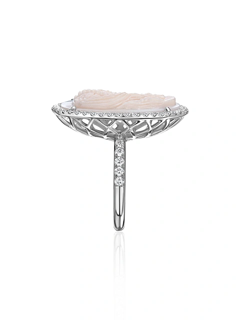 White Gold, Cameo & Diamonds Ring, 3