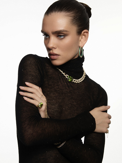 Chrysolite, Yellow Briolette Diamond, Yellow Round Diamond & Gold Ring, 3